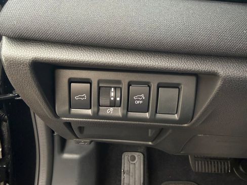 New 2025 Subaru Outback Premium image 16