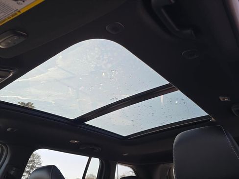 New 2026 Jeep Grand Cherokee Limited image 9