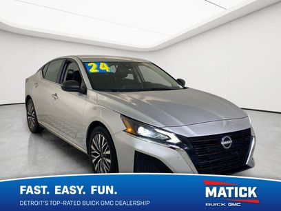 Used 2024 Nissan Altima 2.5 SV