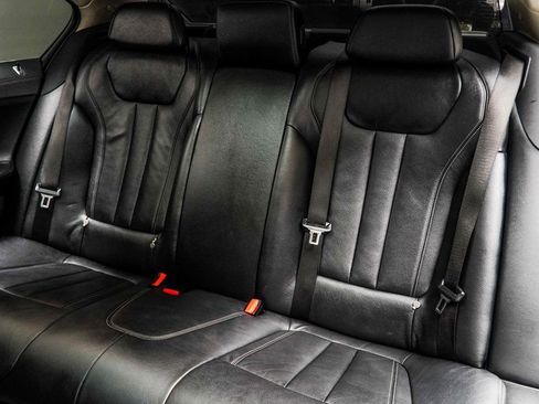 Used 2020 BMW 740i xDrive w/ Cold Weather Package image 44