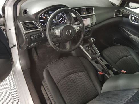 Used 2018 Nissan Sentra SV image 4