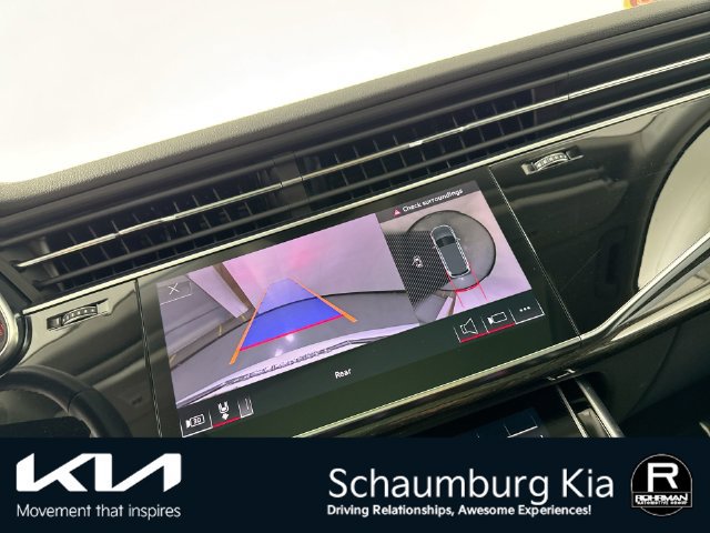 Used 2023 Audi Q7 2.0T Premium Plus w/ Premium Plus Package AWD/4WD image 9