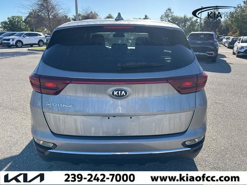 Certified 2022 Kia Sportage LX image 8