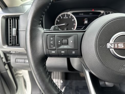 Used 2022 Nissan Pathfinder SL w/ SL Premium Package AWD/4WD image 19