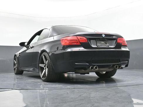 Used 2011 BMW M3 Convertible image 28