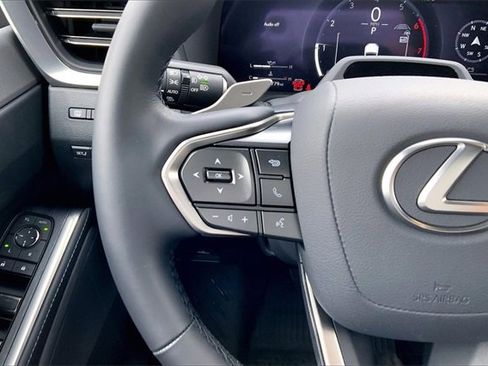 Certified 2025 Lexus GX 550 image 14