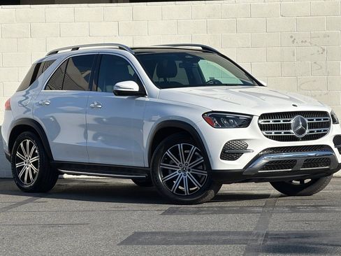 Certified 2024 Mercedes-Benz GLE 350 GLE 350 4MATIC image 2