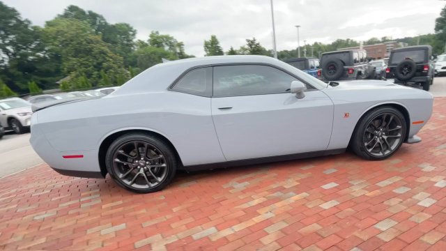 Used 2021 Dodge Challenger R/T Scat Pack RWD image 2
