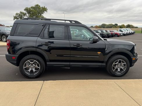 Used 2023 Ford Bronco Sport Badlands image 12