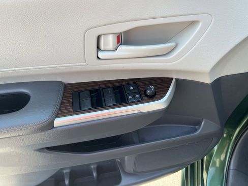 Used 2022 Toyota Sienna LE FWD image 15