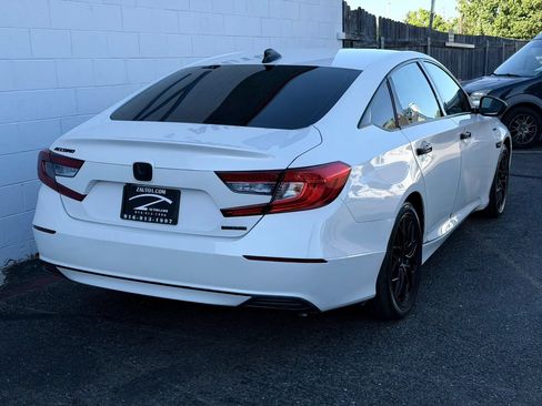 Used 2020 Honda Accord Hybrid image 5