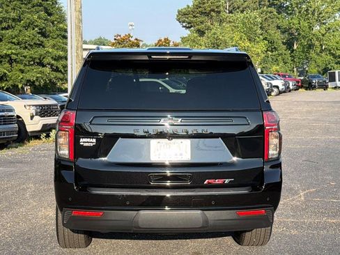 Used 2024 Chevrolet Suburban RST w/ Luxury Package AWD/4WD image 10