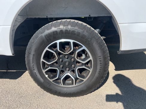 Used 2017 Ford F150 XL w/ Equipment Group 101A Mid AWD/4WD image 7