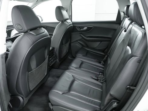 Certified 2022 Audi Q7 2.0T Premium image 21