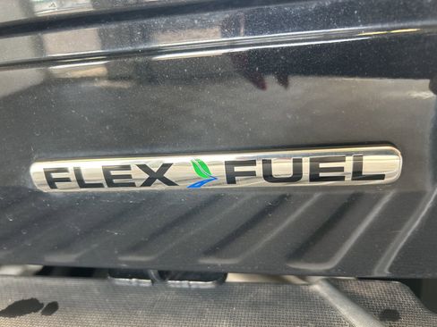 Used 2015 Ford F350 Lariat image 7