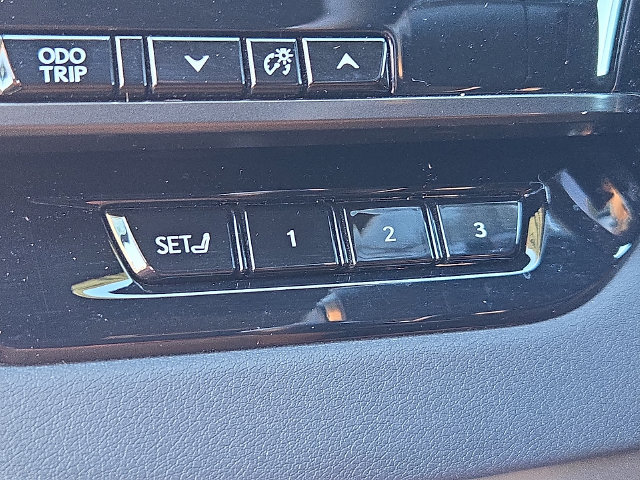 Used 2024 Lexus RX 350 Premium w/ Cold Area Package FWD image 9