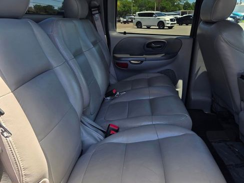 Used 2003 Ford F150 Lariat image 38