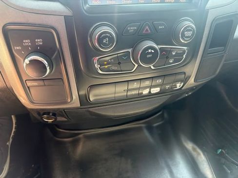 Used 2018 RAM 5500 Tradesman w/ Power & Remote Entry Group AWD/4WD image 16