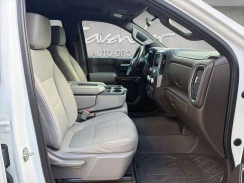 Used 2019 GMC Sierra 1500 SLE w/ SLE Value Package image 24