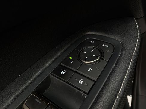 Used 2024 Lexus RX 500h F Sport w/ Convenience Package AWD/4WD image 28