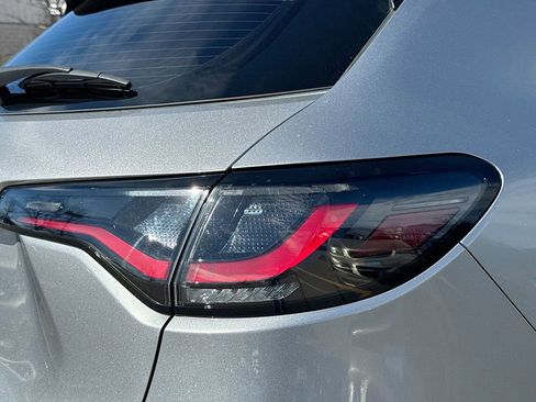 Used 2024 Honda HR-V LX image 31