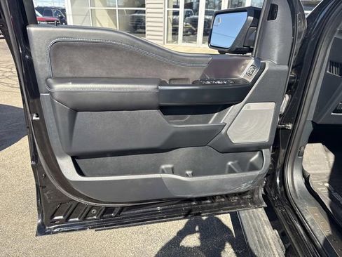 Used 2024 Ford F150 Platinum w/ FX4 Off-Road Package image 20