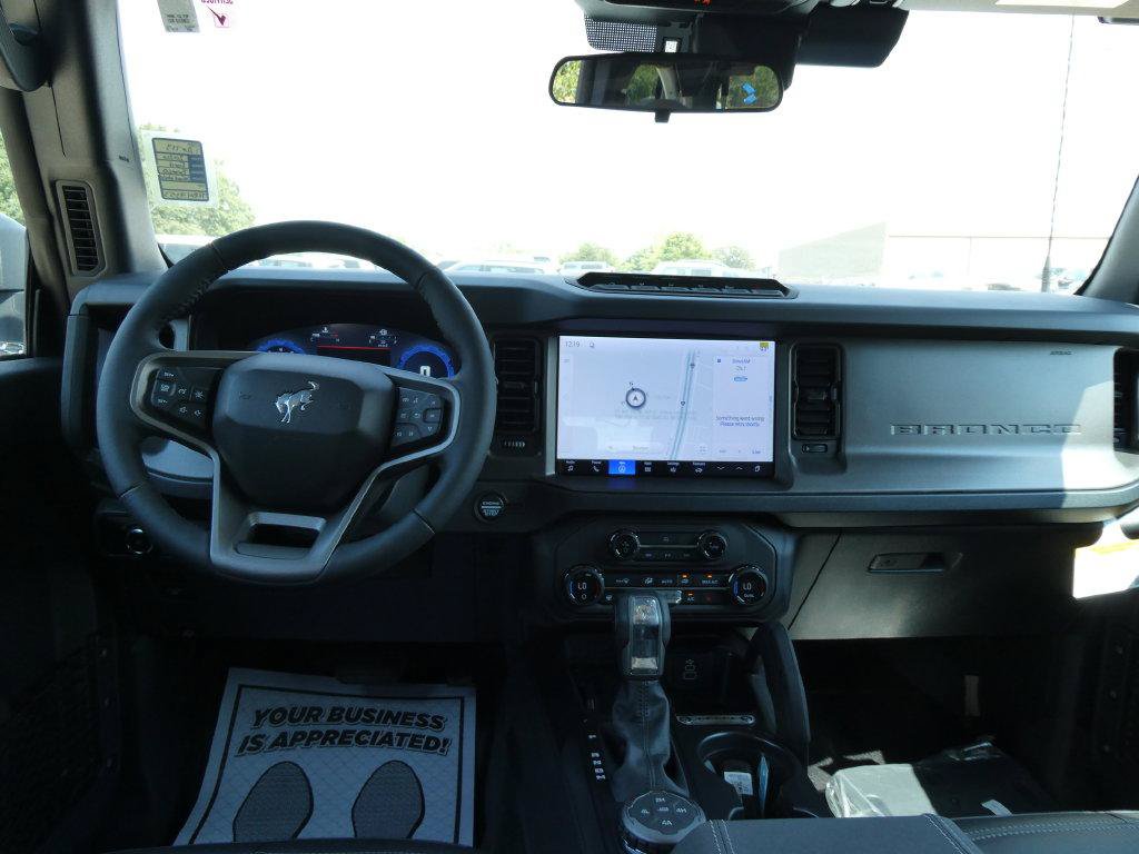 New 2026 Ford Bronco Badlands w/ Sasquatch Package AWD/4WD image 16