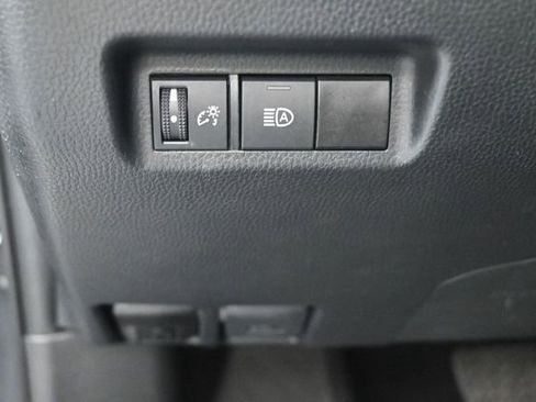 Used 2024 Toyota RAV4 XLE FWD image 19