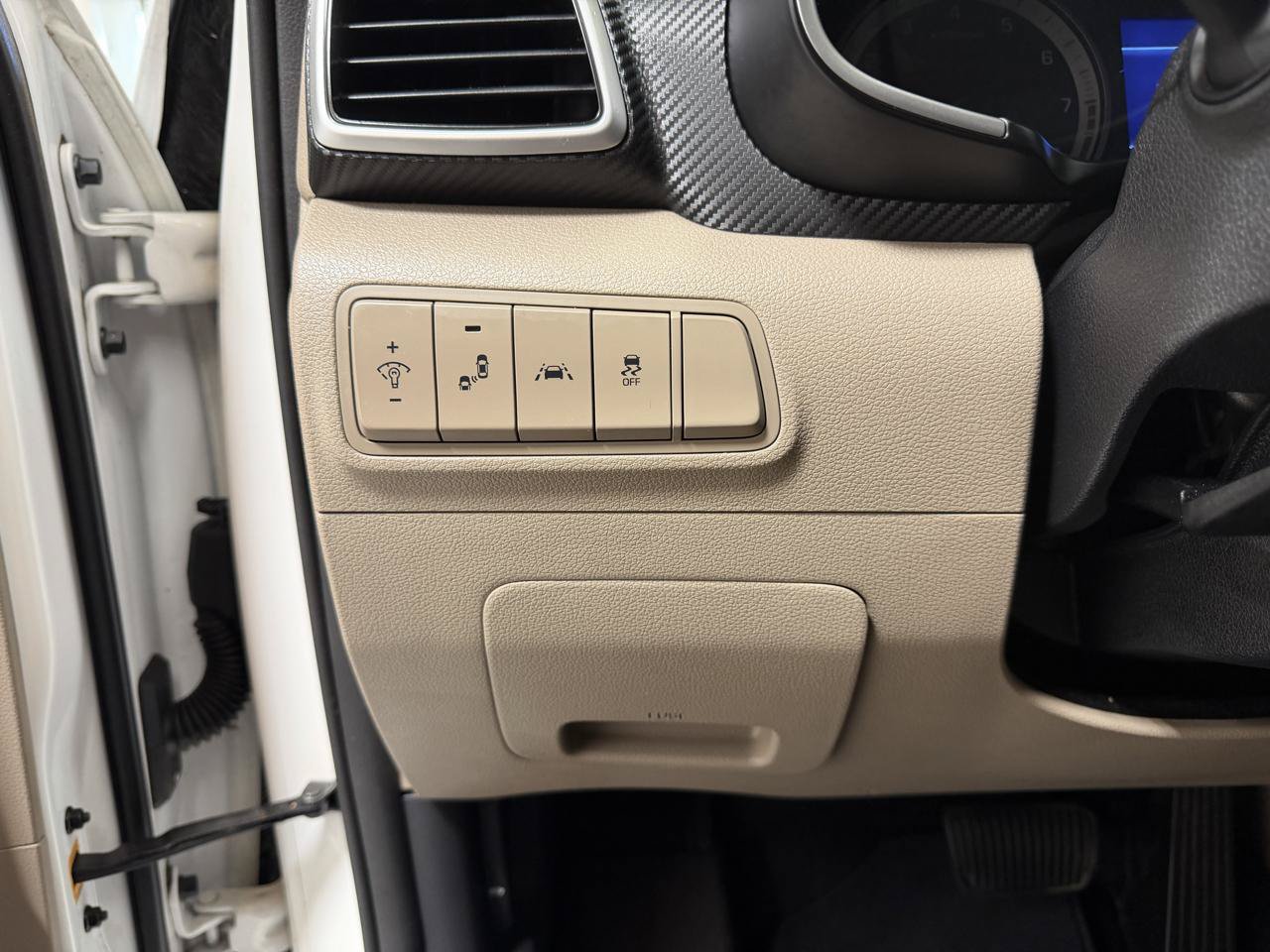 Used 2020 Hyundai Tucson Value FWD image 21