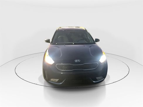 Used 2019 Kia Niro EX Premium w/ Sunroof Package image 3