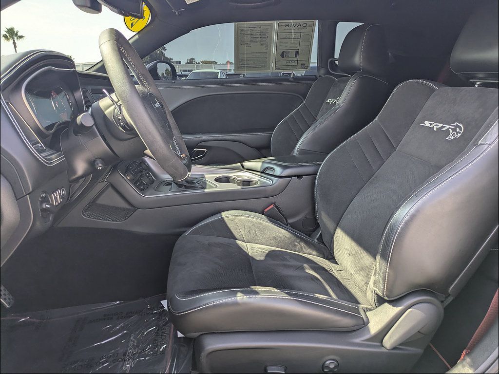 Used 2023 Dodge Challenger SRT Hellcat w/ Driver Convenience Group RWD image 19