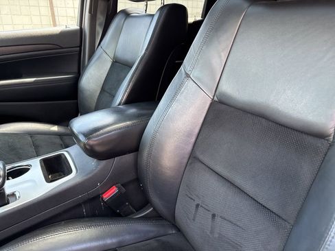 Used 2015 Jeep Grand Cherokee Altitude image 6