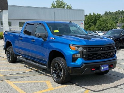 Used 2023 Chevrolet Silverado 1500 Custom Trail Boss AWD/4WD image 8