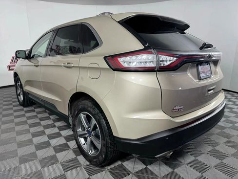 Used 2018 Ford Edge Titanium w/ Technology Package image 25
