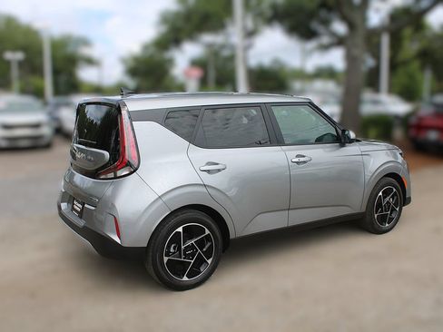 Certified 2024 Kia Soul EX FWD image 6