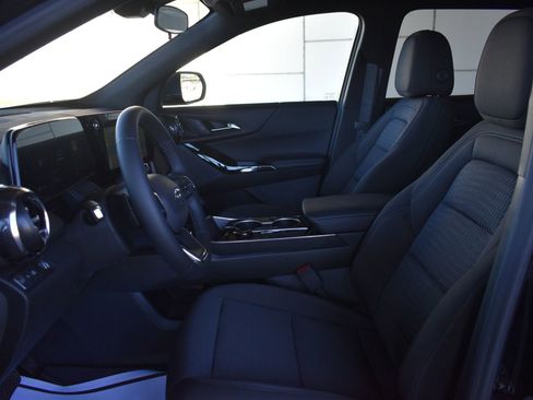 New 2026 Chevrolet Equinox LT image 14