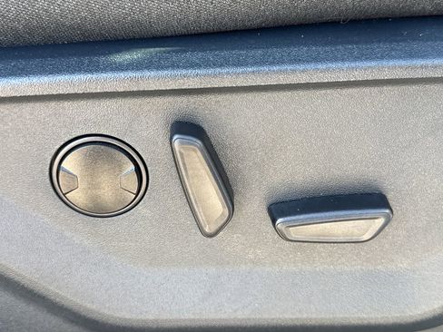 Used 2025 Ford F150 XLT w/ Equipment Group 302A MID AWD/4WD image 26