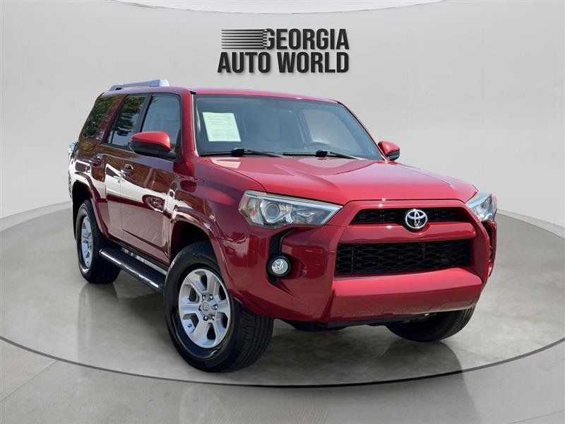 Used 2016 Toyota 4Runner SR5 AWD/4WD image 2