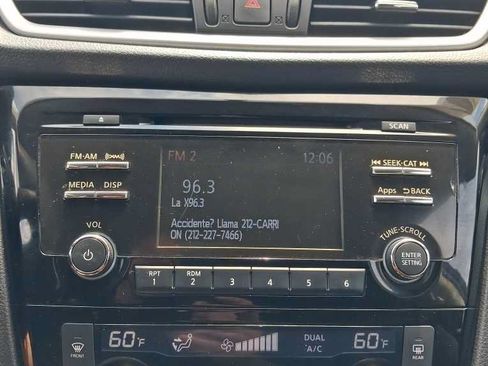Used 2015 Nissan Rogue SV AWD/4WD image 49