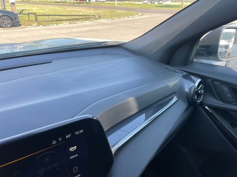 Used 2025 Chevrolet Equinox LT image 35