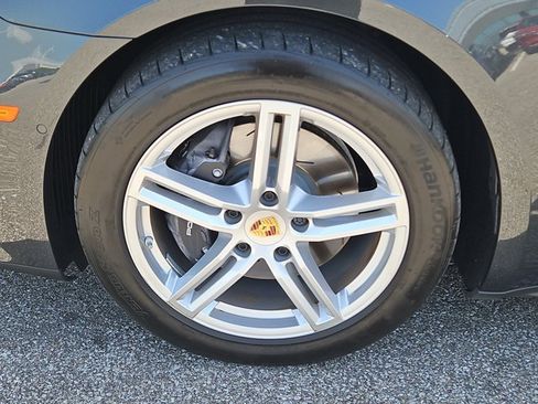 Certified 2024 Porsche Panamera 4 AWD/4WD image 11