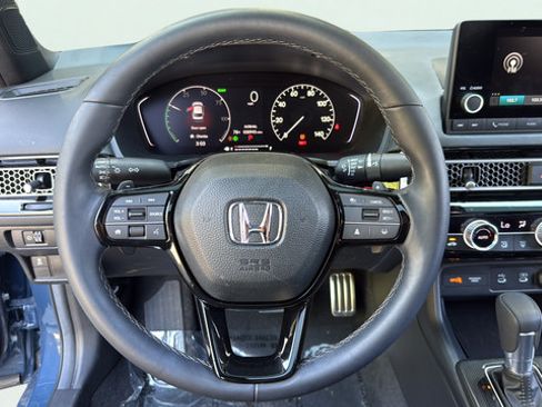 Used 2025 Honda Civic Sport image 16