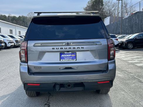 Used 2022 Chevrolet Suburban Z71 w/ Luxury Package image 4