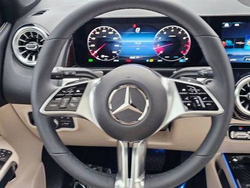 New 2026 Mercedes-Benz GLB 250 4MATIC image 31