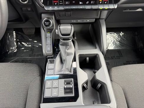 Certified 2024 Toyota Land Cruiser image 20