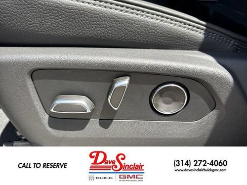 New 2026 GMC Sierra 2500 Denali w/ Denali Reserve Package AWD/4WD image 12