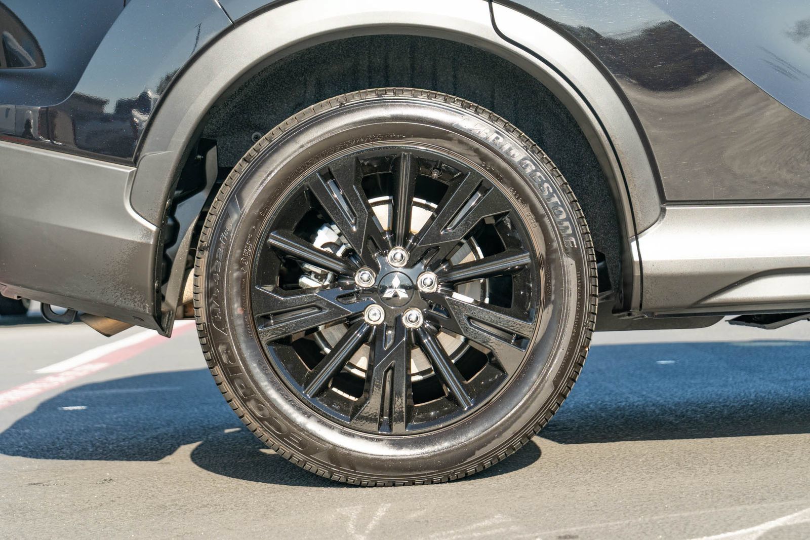 Used 2025 Mitsubishi Eclipse Cross LE AWD/4WD image 9