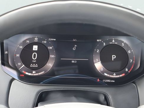 Used 2025 Land Rover Range Rover Autobiography AWD/4WD image 28
