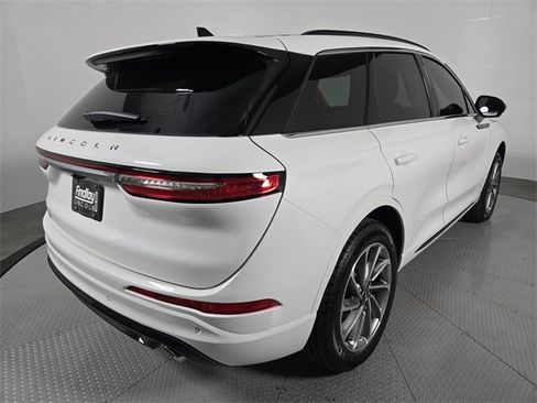 New 2026 Lincoln Corsair Grand Touring image 4