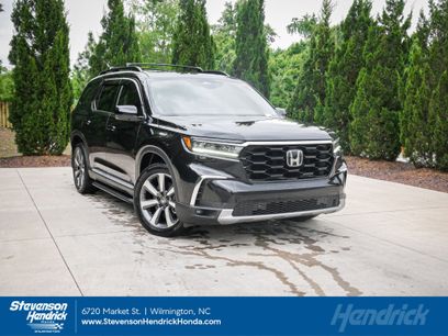 Certified 2025 Honda Pilot Touring